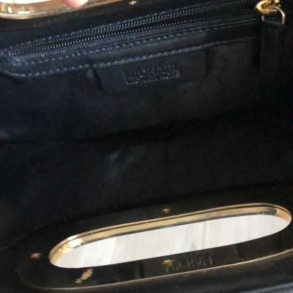 Michael Kors - Picture 2 of 4